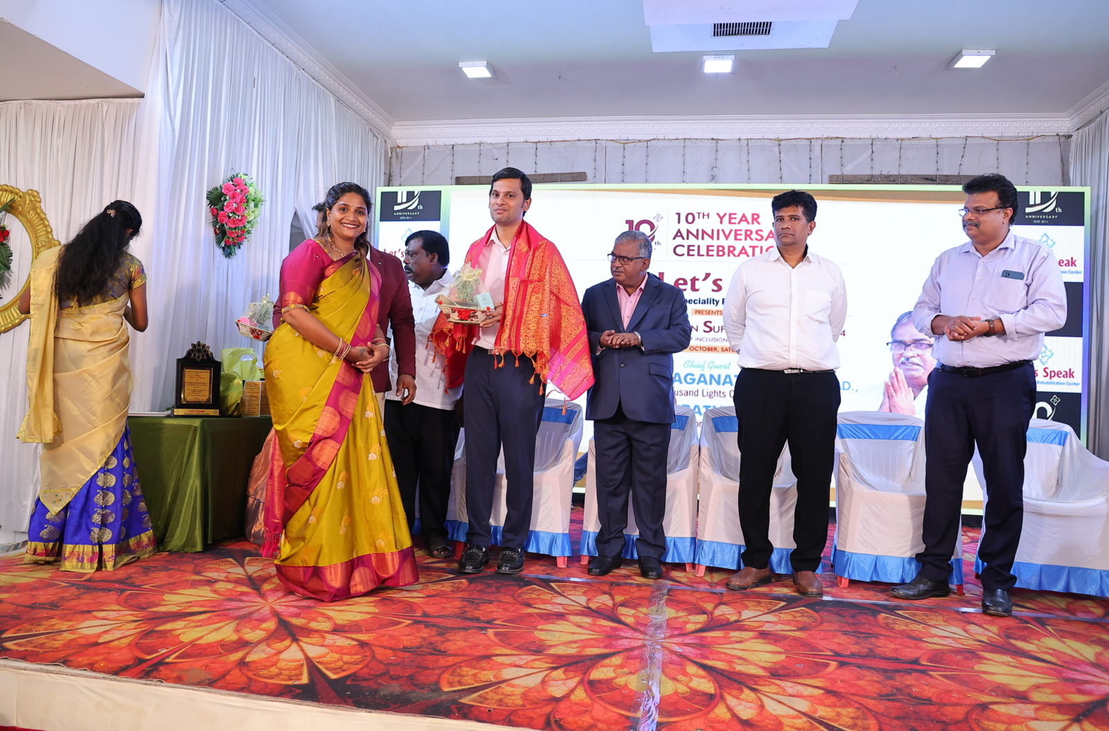 Dr kameshwaran With other Dignitaries